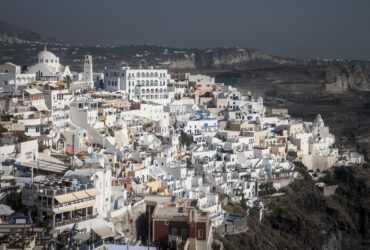 Grecka wyspa Santorini wzorem Hiszpanii czy Wenecji bedzie walczyc z nadmierna liczba turystow