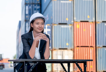 Eksport Chin bije rekordy w prognozach. Import pozostaje oslabiony przez niski popyt krajowy