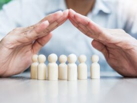 Moodys podwyzsza prognoze dla globalnych ubezpieczycieli i reasekuratorow ze stabilnej na pozytywna