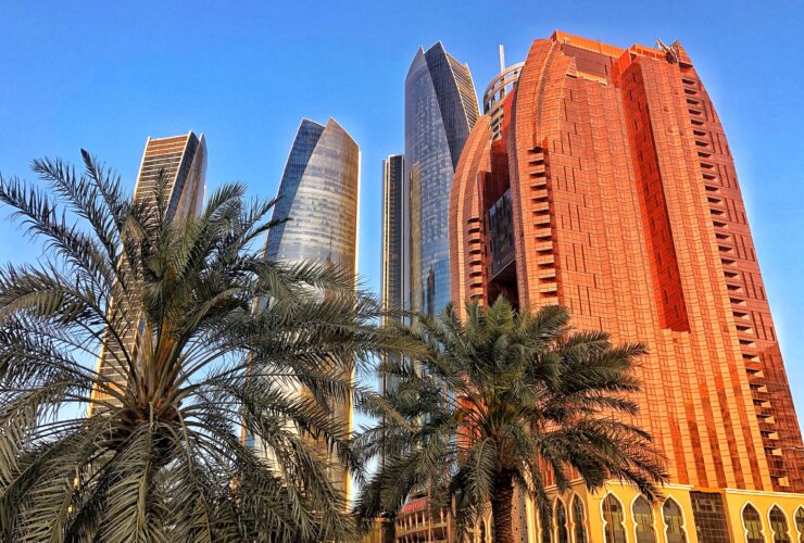 TSMC i Samsung rozwazaja budowe fabryk chipow w Zjednoczonych Emiratach Arabskich