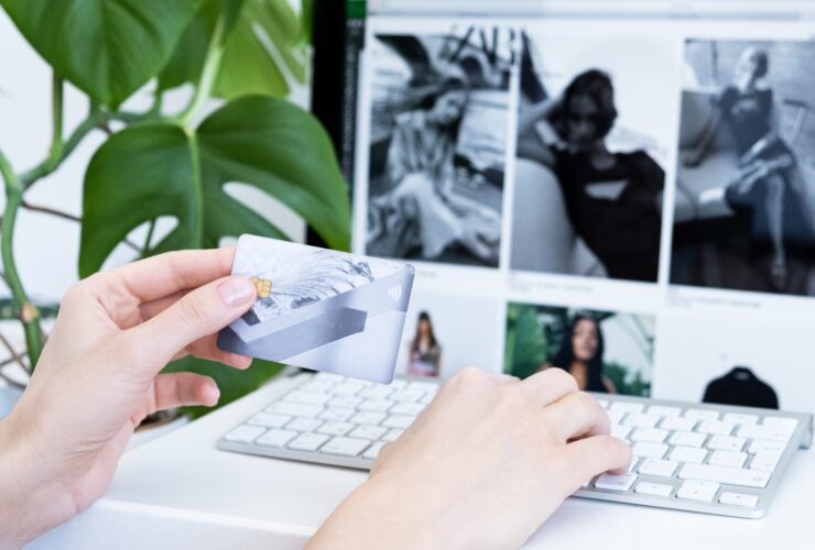 W Polsce przybywa klientow aplikacji mobilnych i bankowosci internetowej informuje raport Zwiazku Bankow Polskich. To staly trend