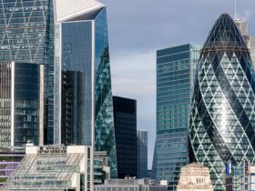 Zysk Barclays w trzecim kwartale przewyzsza prognozy wzrastajac o 18 proc