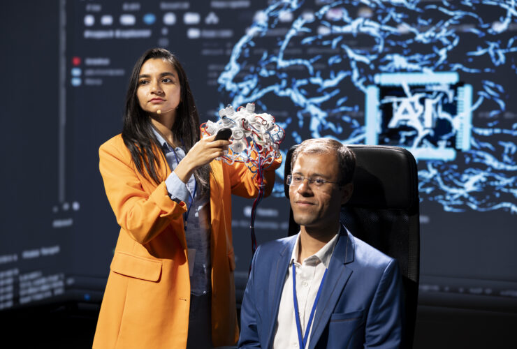 neuroscientist does demonstration at ai forum in f 2024 08 06 01 12 28 utc
