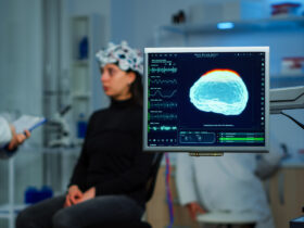 Neuralink Elona Muska otrzymuje kanadyjska zgode na testowanie chipa wszczepionego do mozgu