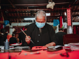 Male japonskie firmy z niskimi placami zmagaja sie z niedoborami sily roboczej