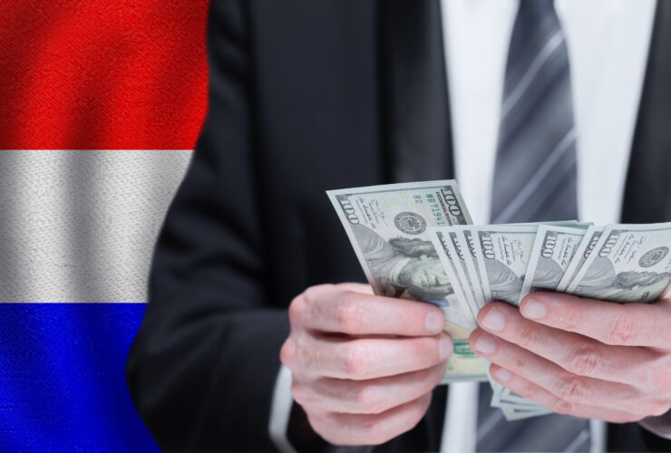 Po dymisji gabinetu w Paryzu rzad zarzadza wylacznie sprawami biezacymi. Czy Francja pograzy sie w kryzysie