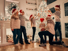 Polacy najczesciej wydadza na swieta srednio od 200 do 500 zl na osobe informuja badania