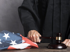 Stany Zjednoczone skladaja skarge przeciwko aplikacji fintech Dave i jej dyrektorowi generalnemu