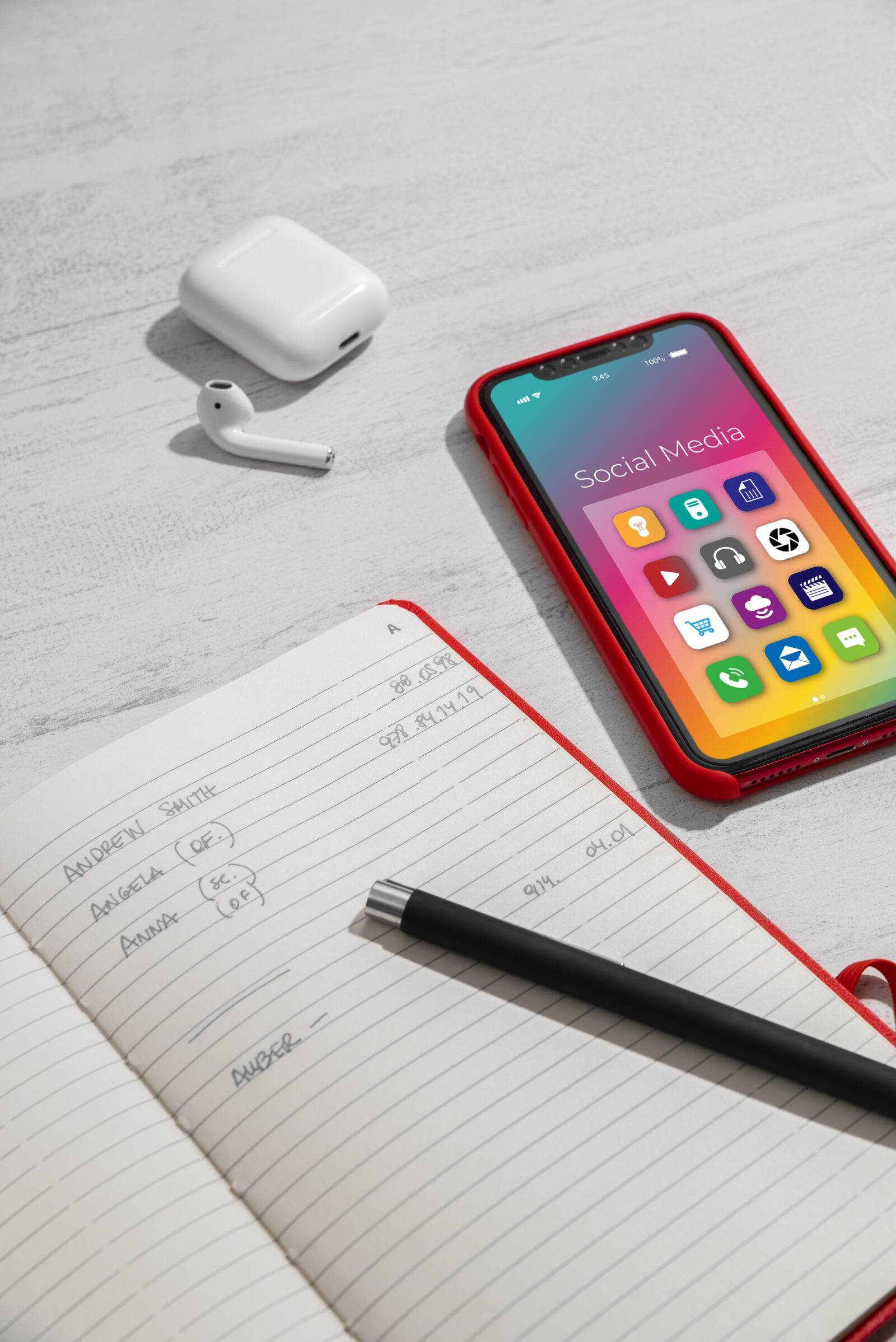 Apple wyjasnia stanowisko ws. Siri dotyczace ochrony prywatnosci po zbiorowej ugodzie na kwote 95 mln dolarow