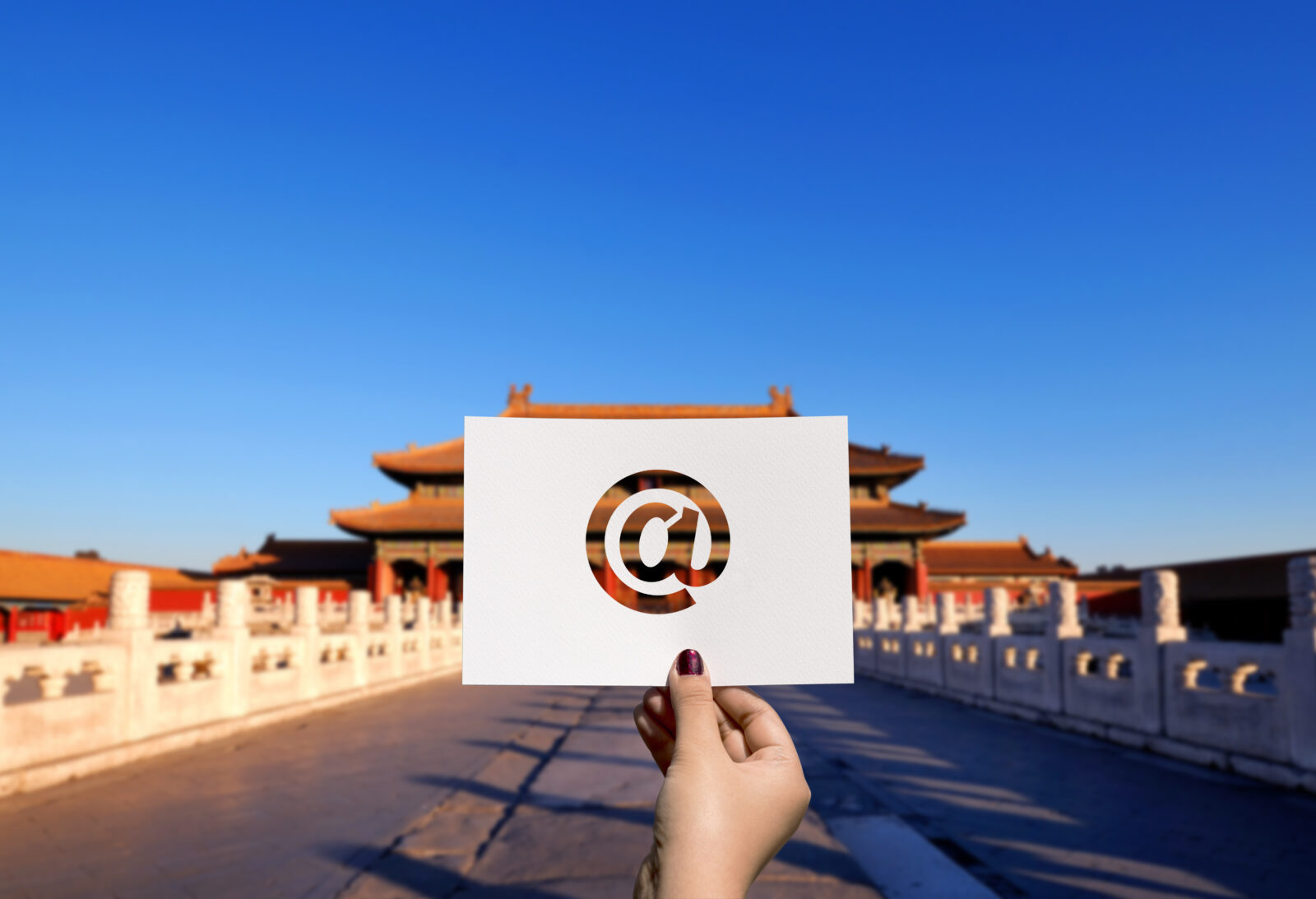 Chinski koncern Alibaba sprzedaje udzialy w Sun Art firmie DCP za 16 mld dolarow