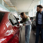 Najwiecej pytanych planuje kupic uzywane auto w cenie do 50 tys. zl informuje Volkswagen Financial Services