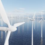 Orsted ponosi strate w wysokosci 17 mld dolarow poniewaz Trump zapowiada odwrot od morskiej energetyki wiatrowej