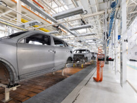 Region. Dla niemieckiego przemyslu samochodowego rozpoczal sie decydujacy rok uprzedzaja osrodki analityczne