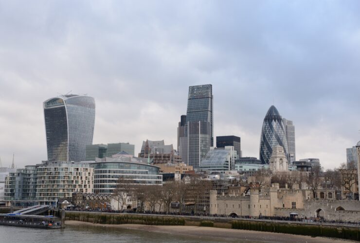 Wielka Brytania jest drugim najbardziej atrakcyjnym krajem do inwestowania informuje PwC w Davos