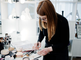 Zadluzenie branzy beauty w Polsce to ponad 51 mln zl informuje KRD w najnowszym raporcie