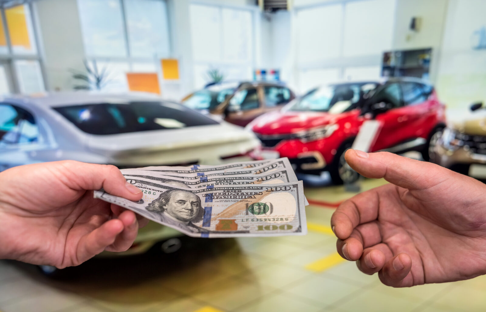 Ceny samochodow w USA wzrosna o 3 tys. dolarow poniewaz cla uderzaja w sektor motoryzacyjny