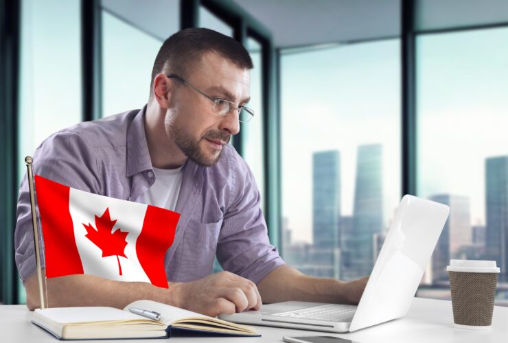 Rzad Kanady konsultuje decyzje w sprawie przyszlych cel wymierzonych w USA. Zwiazkowcy i biznes potepiaja decyzje Ameryki