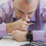 anguished sad Wielka Brytania naklada na cztery globalne banki kare 132 mln dolarow. Chodzi o dzialalnosc antykonkurencyjna na rynku obligacji