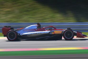 Aston Martin pozyska ponad 162 mln dolarow ze sprzedazy udzialow w zespole F1