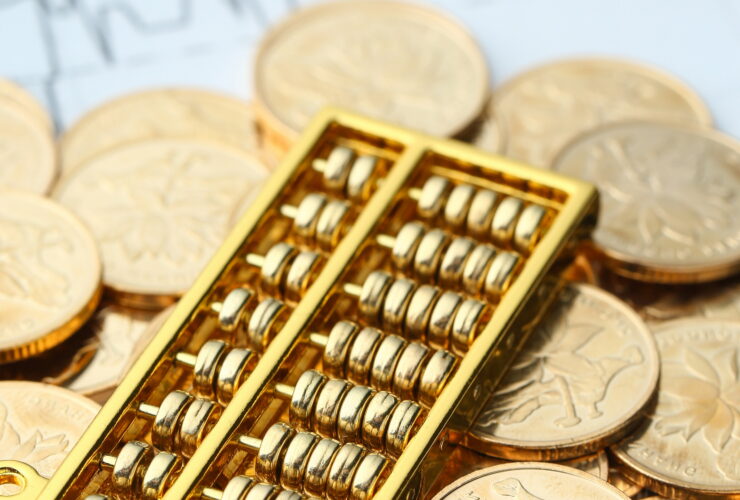 Ceny zlota przekroczyly 3000 dolarow za uncje w zwiazku z kryzysem w handlu miedzynarodowym