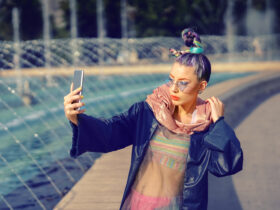 Donald Trump USA rozmawiaja z czterema roznymi grupami w sprawie sprzedazy TikToka