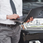 Filar finansowy koncernu Mitubishi opuszcza grupe klimatyczna. Japonskie banki odchodza z Wall Street