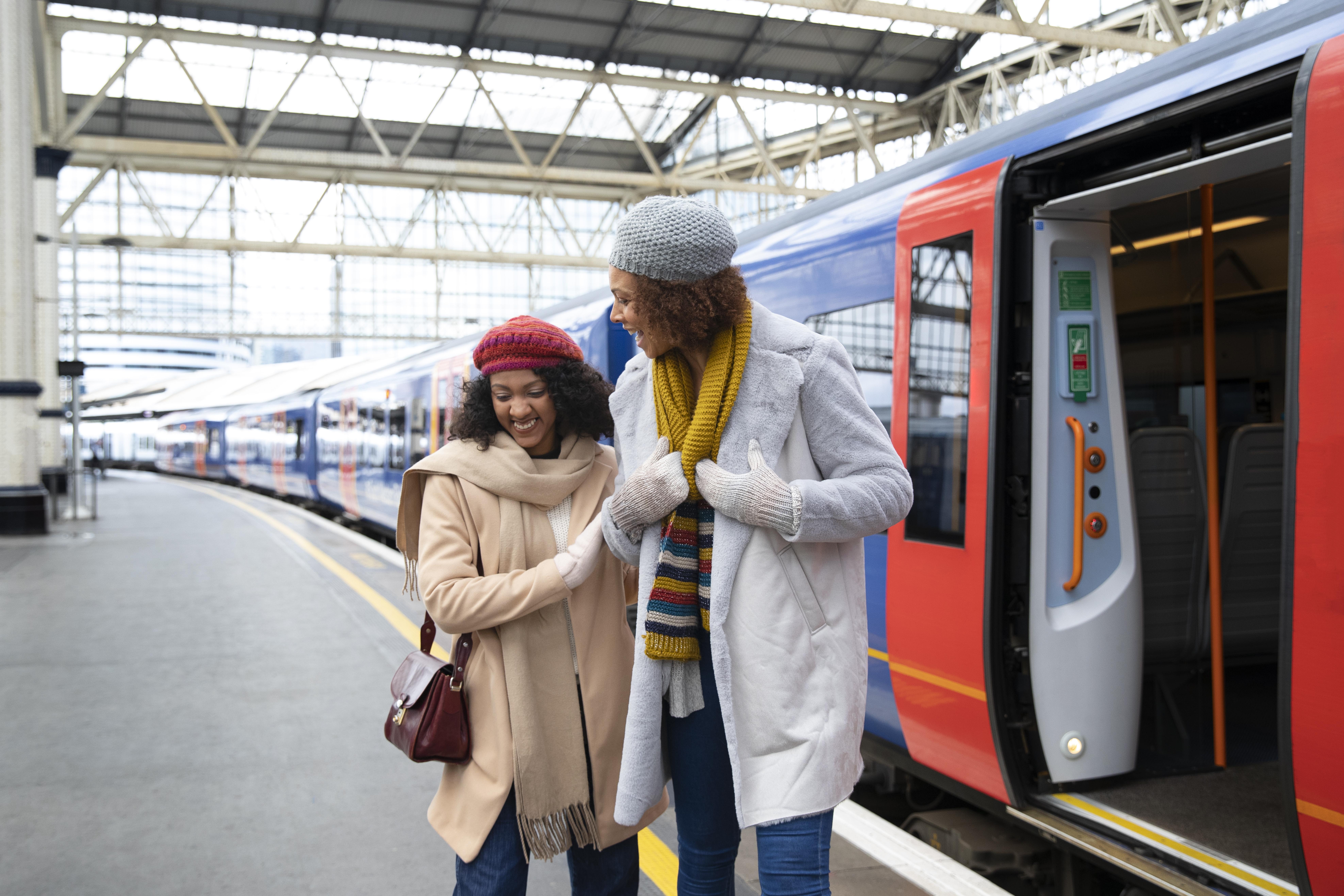 Virgin Group zamierza pozyskac 900 mln dolarow na przetarg na uslugi kolejowe