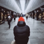 Brytyjski rynek pracy slabnie przez rosnace koszty zatrudnienia