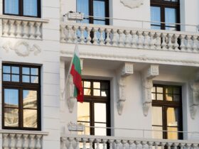 Mediobanca odpowiada na niepokoje zwiazane z przejeciami bankow we Wloszech. Chce kupic Banca Generali za 7 mld dolarow