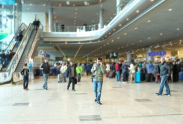 Polskie lotniska obsluzyly w ubieglym roku prawie 60 mln osob To o 133 proc. wiecej w ujeciu rocznym informuje Urzad Lotrnictwa Cywilnego