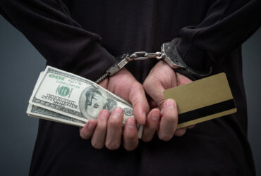 Region. Ryzyko prania pieniedzy nadal istnieje informuje raport estonskiej FIU