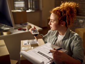 W marcu banki udzielily mikrofirmom mniej kredytow niz przed rokiem