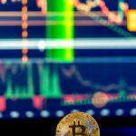 Bitcoin ponownie osiaga bariere 100 tys. dolarow. To efekt negocjacji handlowych USA