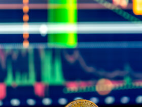 Bitcoin ponownie osiaga bariere 100 tys. dolarow. To efekt negocjacji handlowych USA