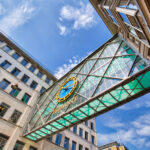 Lone Star zgadza sie sprzedac portugalski Novo Banco francuskiemu BPCE za 74 mld dolarow