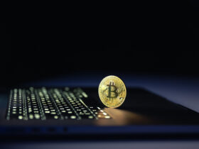 Regulator nakazuje Fannie i Freddie rozwazenie kryptowalut w ocenach kredytowych