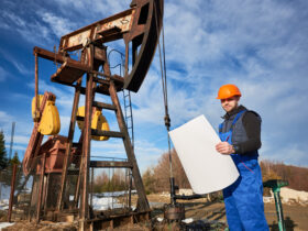 Ropa naftowa zmierza w kierunku najglebszego tygodniowego spadku od dwoch lat