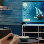 Warner Bros. Discovery dzieli sie na dwie firmy