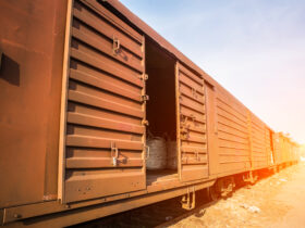 Zwolnienia w PKP Cargo. Do wrzesnia 2026 r. prace moze stracic do 2429 osob