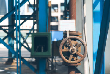 OPEC przyspiesza wzrosty produkcji ropy naftowej. Doda 548 tys. barylek dziennie w sierpniu