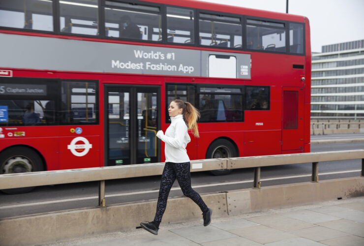 Darmowa komunikacja autobusowa dla mlodziezy Anglia idzie sladem Szkocji