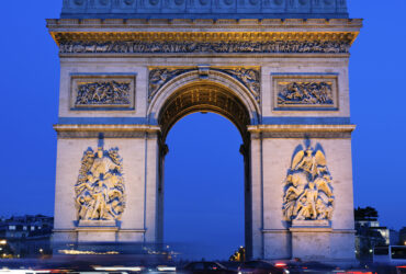 Francja zawiesza wysylanie paczek do USA. To kolejny kraj