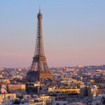 Rzad francuskiego premiera Bayrou przegral w parlamencie glosowanie nad wotum zaufania